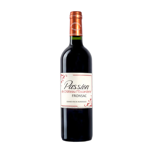 Passion de Château l'Escarderie freigestellt vor weissem Hintergrund.