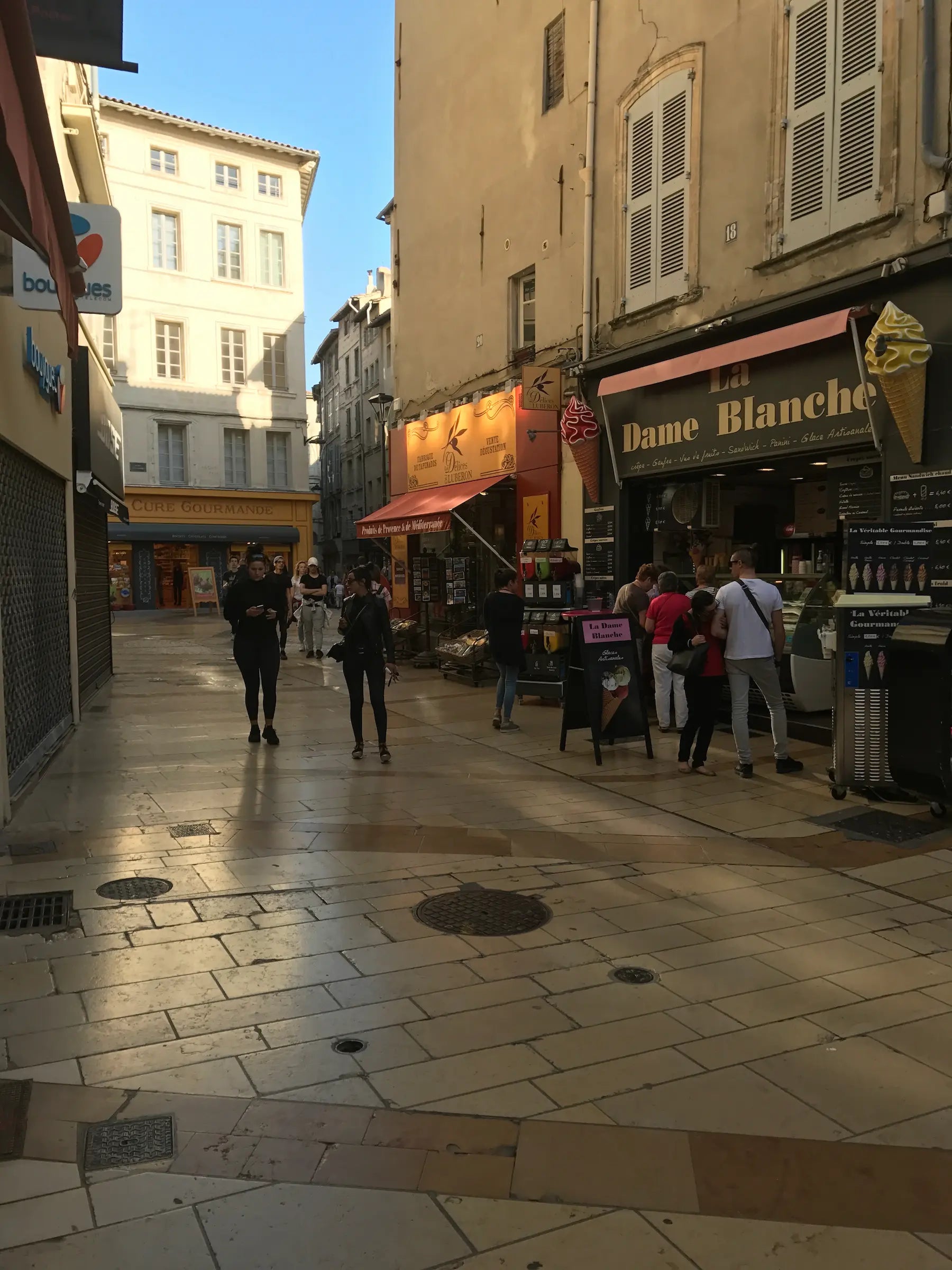 Altstadt von Carpentras im südlichen Côtes du Rhône.