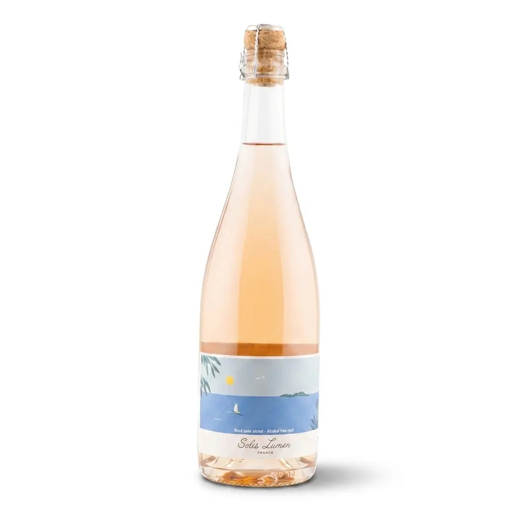 Solis Lumen Sparkling Alkoholfrei von der Domaine Montrose freigestellt mit weissem Hintergrund.