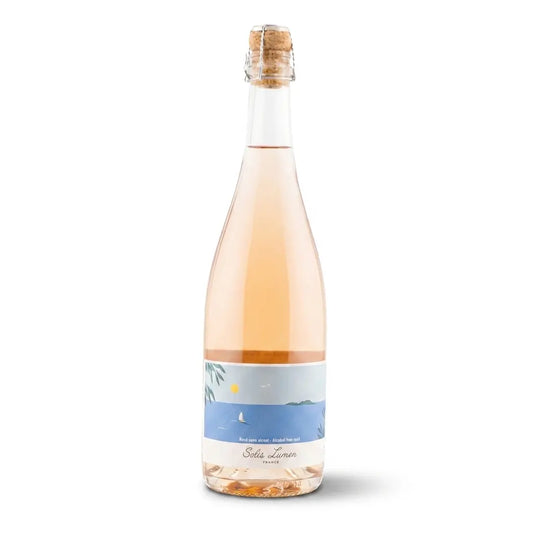 Solis Lumen Sparkling Alkoholfrei von der Domaine Montrose freigestellt mit weissem Hintergrund.