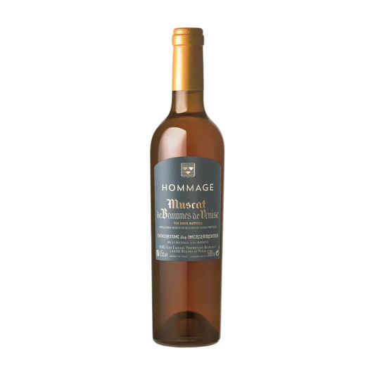 Hommage Muscat de Beaumes de Venise freigestellt mit weissem Hintergrund.