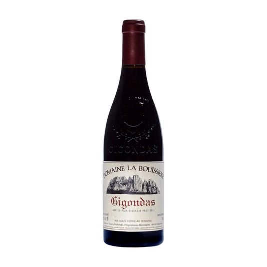 Gigondas von der Domaine La Bouissière freigestellt mit weissem Hintergrund.