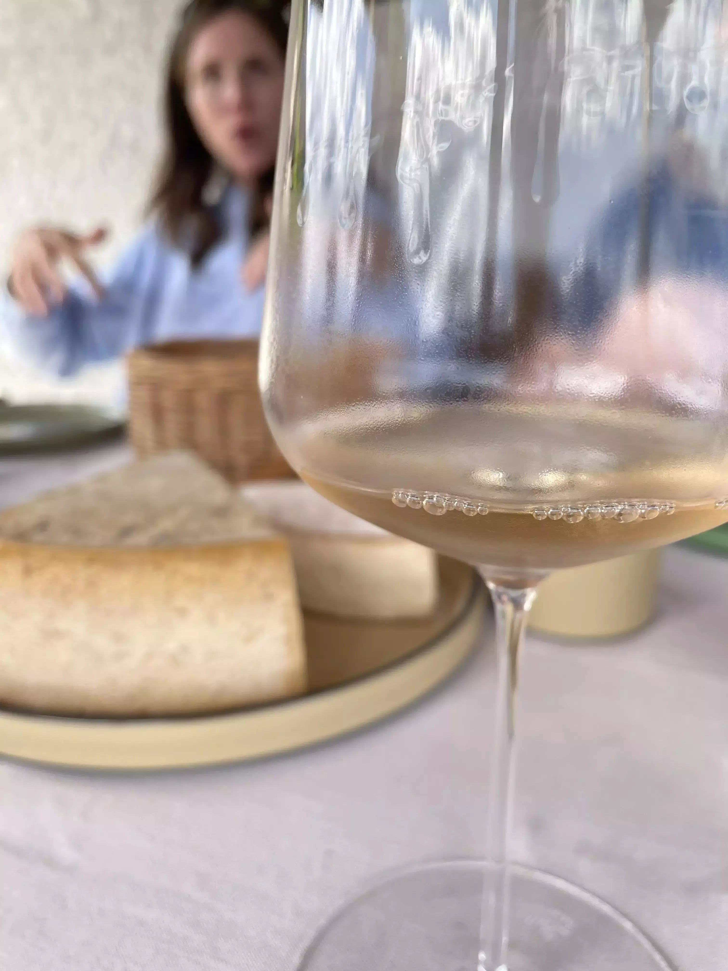 Käseplatee beim MIttagessen im Chalet vom Mon Jardin Secret von Caroline Frey.