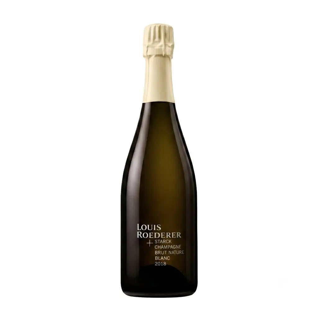 Brut Nature Vintage von Louis Roederer mit Philippe Starck freigestellt vor weissem Hintergrund.