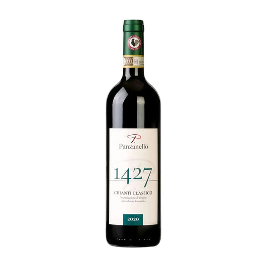 Chianti Classico von Panzanello freigestellt vor weissem Hintergrund.