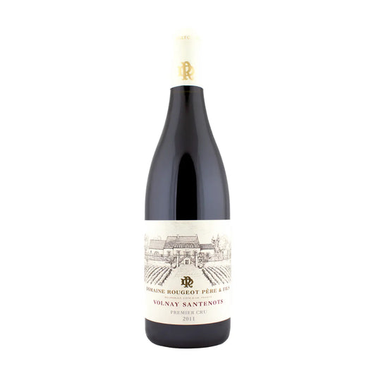 Volnay Santenots Premier Cru von der Domaine Rougeot im Burgund freigestellt mit weissem Hintergrund.