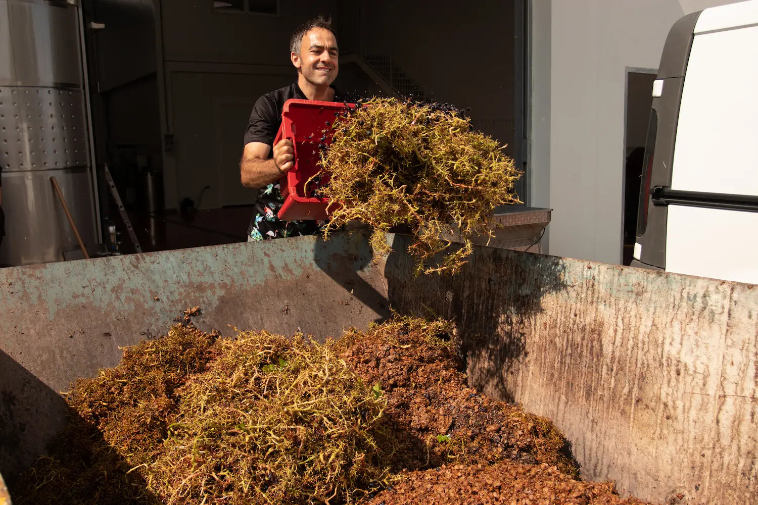 Trester nach der Presse bei Celler Balart im Anbaugebiet Terra Alta.