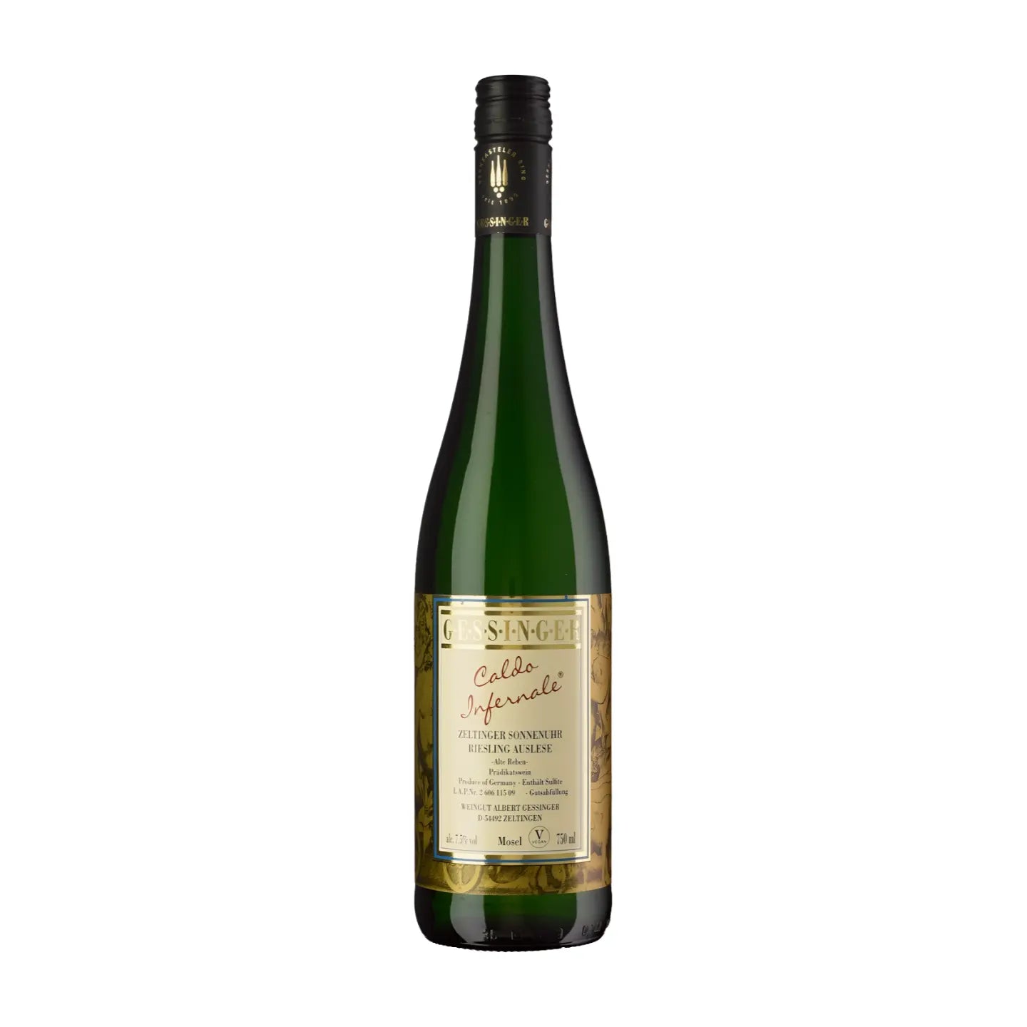 aldo Infernale Zeltinger Sonnenuhr Auslese vom Weingut A. Gessinger freigestellt vor weissem Hintergrund.
