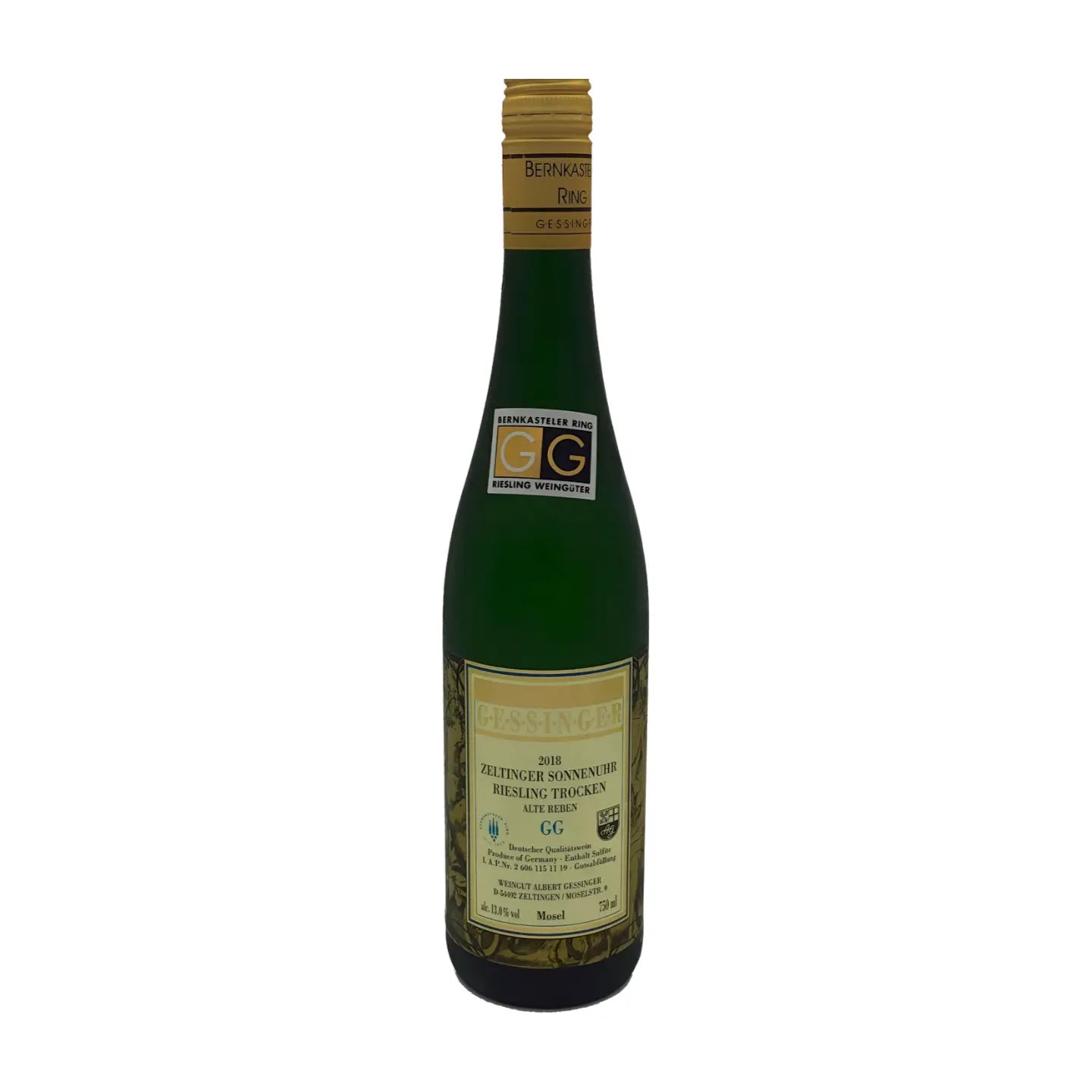 Zeltinger Sonnenuhr Riesling Grosses Gewächs vom Weingut A. Gessinger freigestellt vor weissem Hintergrund.