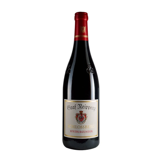 Neipperger Schlossberg Spätburgunder VDP.Grosses Gewächs vom Weingut Graf Neipperg freigestellt vor weissem Hintergrund.