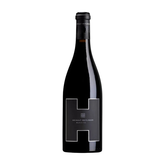 Black Tie vom Weingut Heitlinger freigestellt mit weissem Hintergrund.
